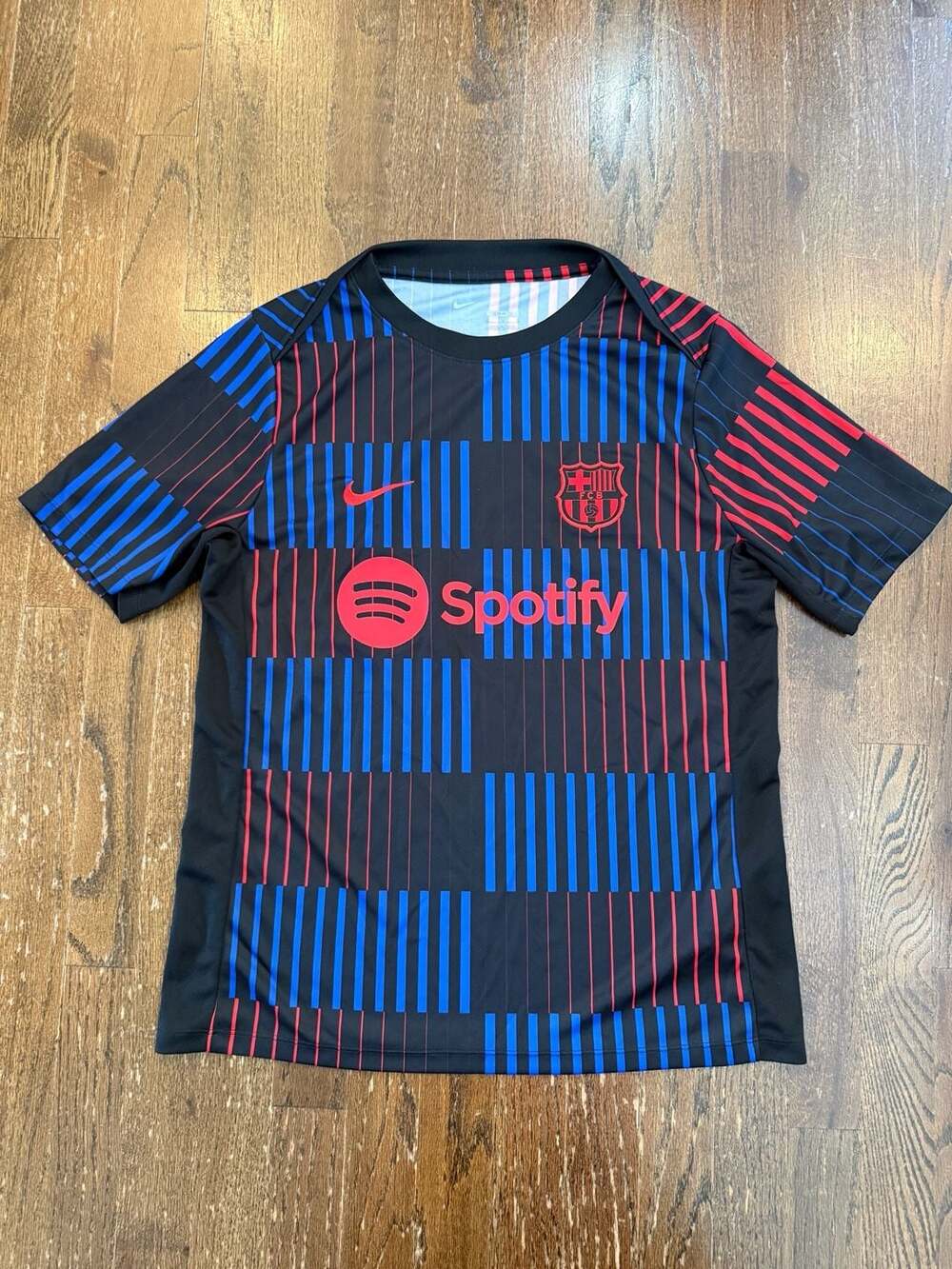 Nike FC Barcelona 2024/25 Academy Pro Pre-Match Slim Fit Top